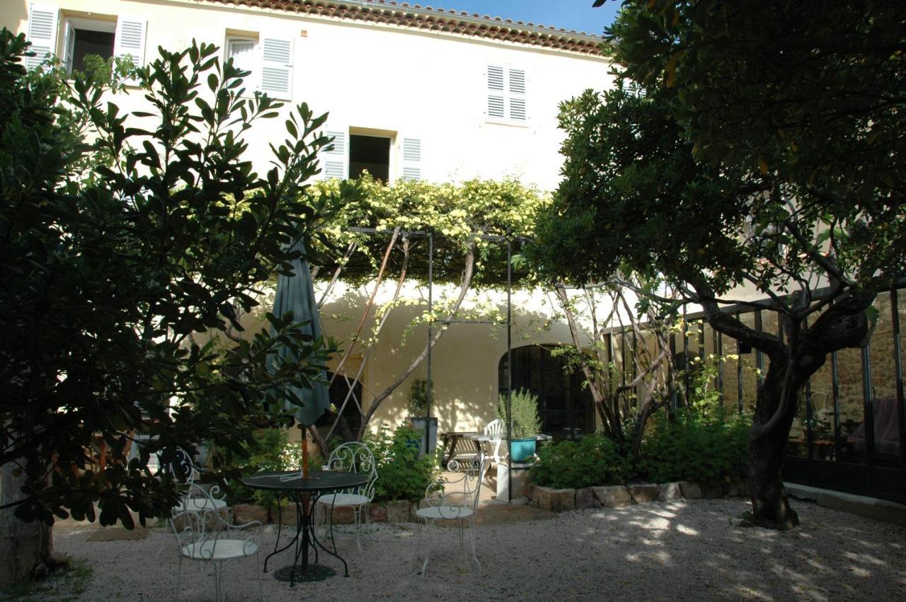 Le Vieux Logis Chambres D'Hotes 라파를레드 외부 사진